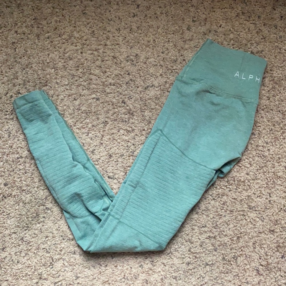 Alphalete Revival Leggings